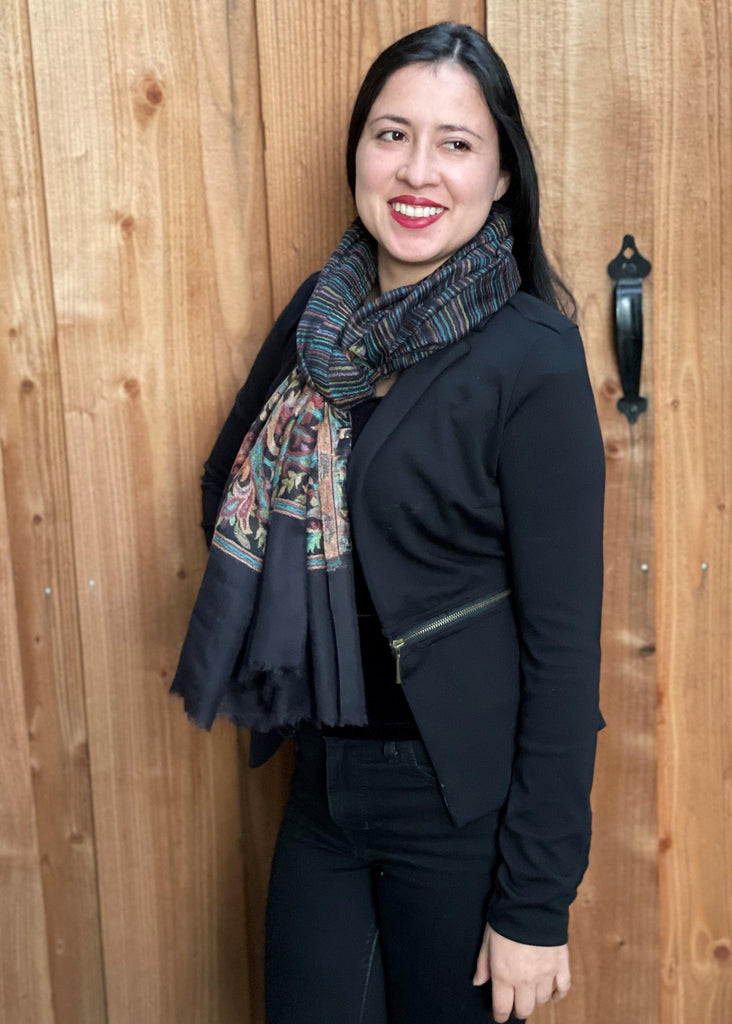 Trendy and Versatile Scarves – Part I - makersweave.com