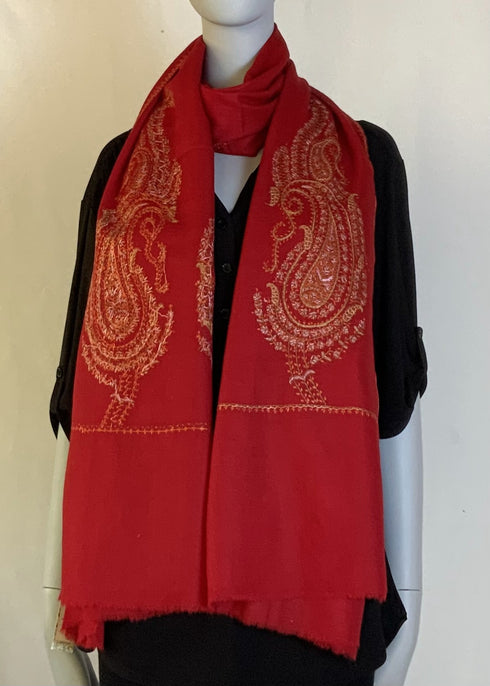 Hand Embroidered Paisley Pala Pattern