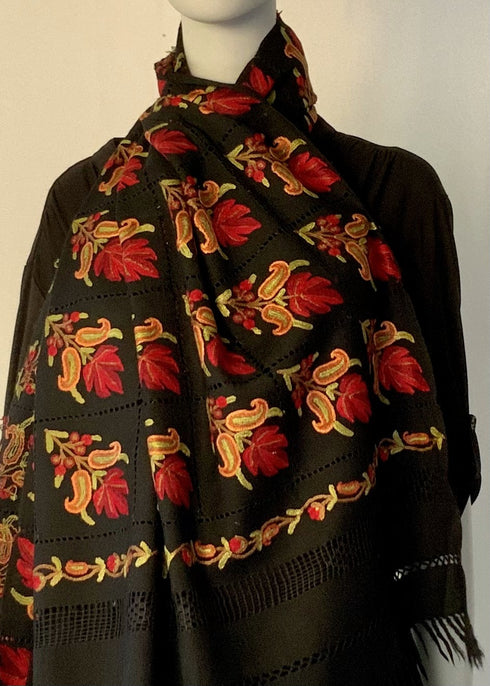 Hand Embroidered Aari Boteh with Tarkashi Trellis