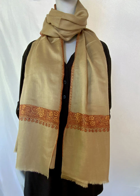 Hand Embroidered Fine Needle Point Border