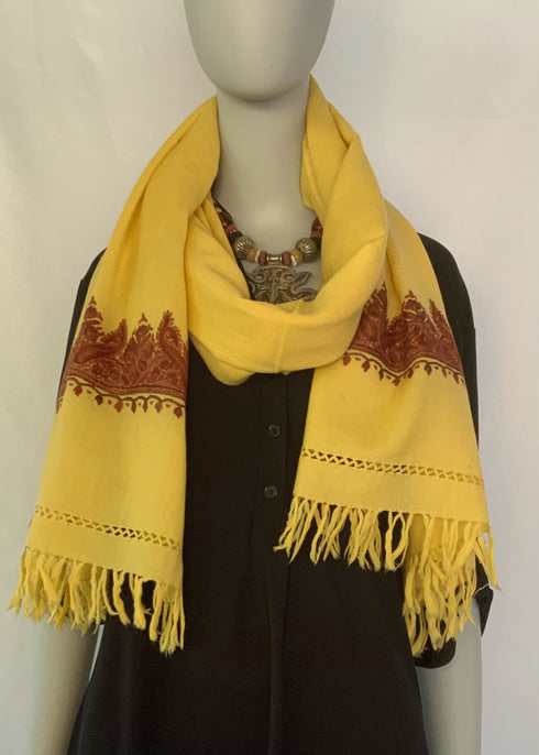 Hand Embroidered Aari Border with Small Motif