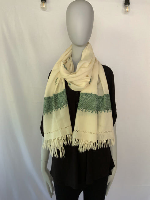 Hand Embroidered Aari Border with Small Motif