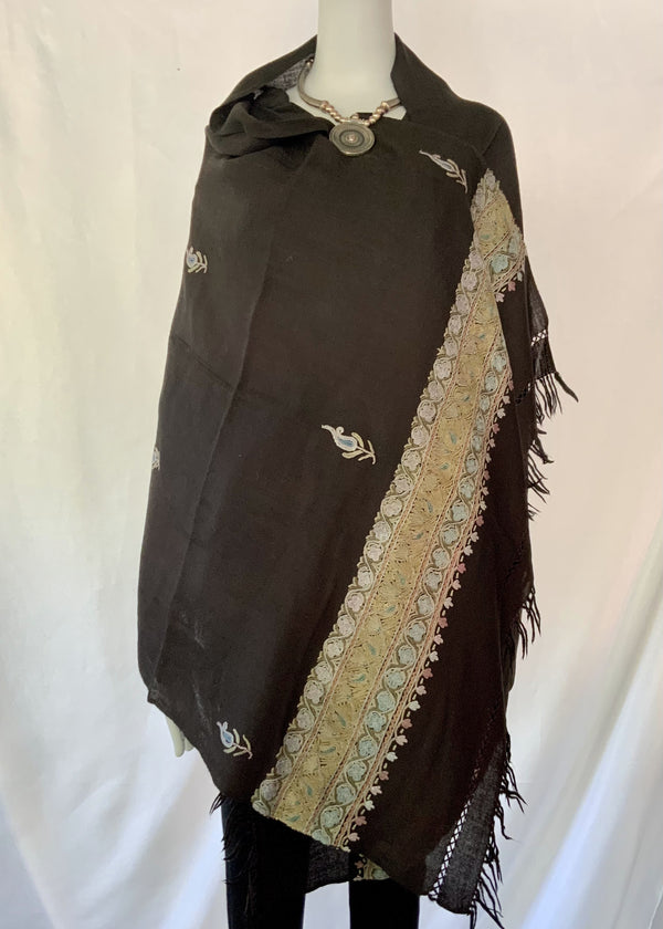 Hand Embroidered Aari Three Channel Border with Small Motif