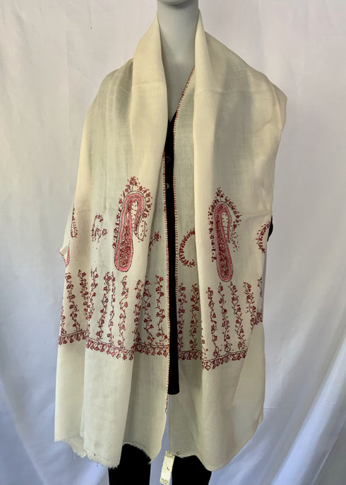 Hand Embroidered Needle Work Paisley Border