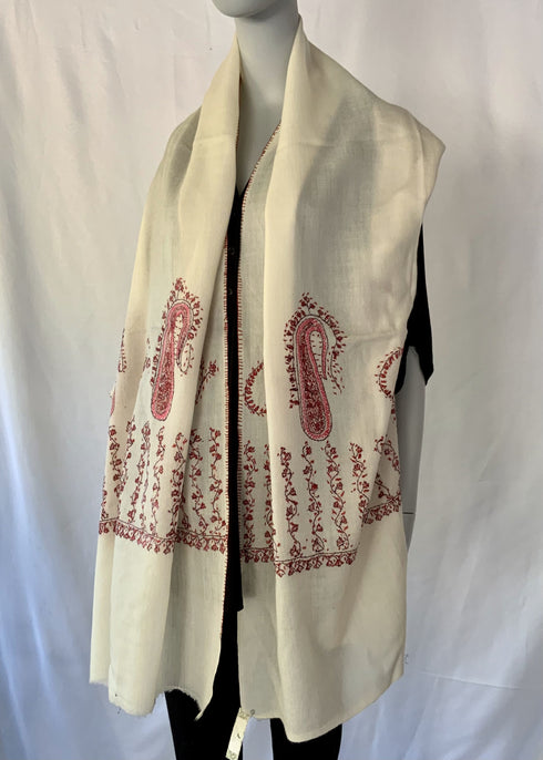 Hand Embroidered Needle Work Paisley Border