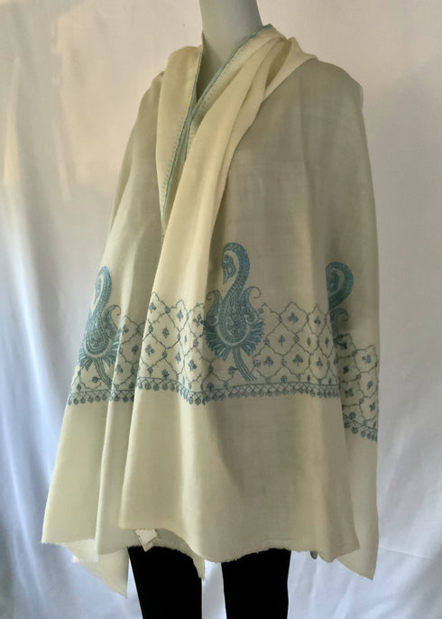 Hand Embroidered Needle Work Paisley Border