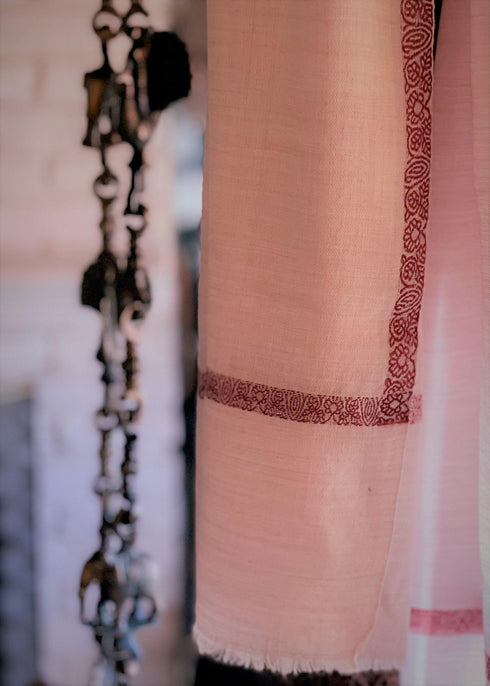 CASHMERE IN PINK WITH THIN BURGUNDY WEAVE BORDER - makersweave.com