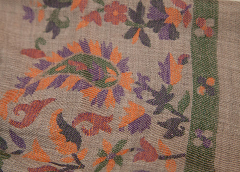 CASHMERE WITH KANI BORDER - GRAY WITH GREEN AND PURPLE WEAVE - makersweave.com