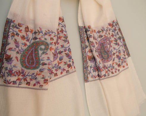 CASHMERE WITH KANI BORDER -OFF WHITE AND GREEN PURPLE PAISELY - makersweave.com