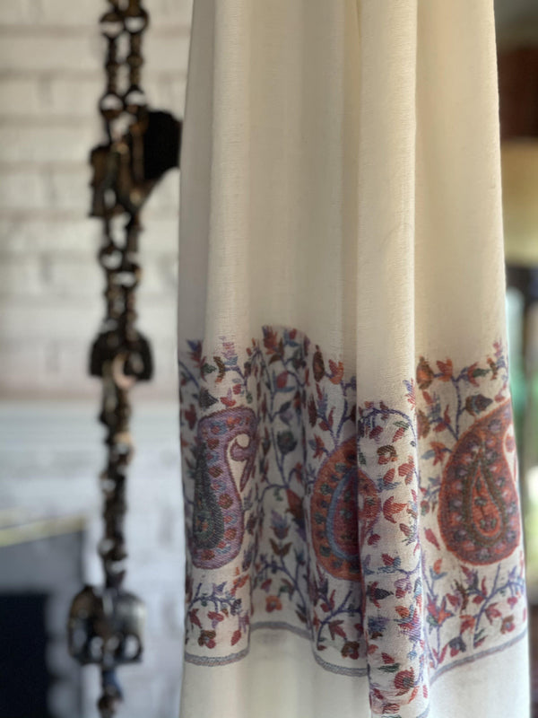 CASHMERE WITH KANI BORDER -OFF WHITE AND GREEN PURPLE PAISELY - makersweave.com