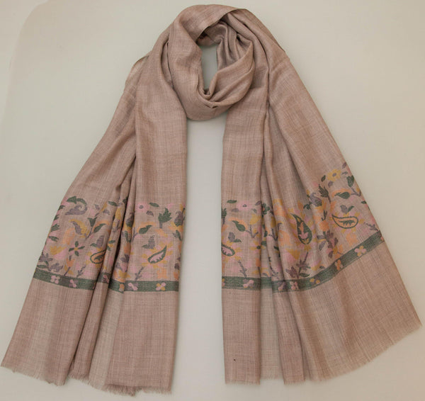CASHMERE WITH KANI BORDER - BEIGE WITH GREEN AND BABY PINK WEAVE - makersweave.com