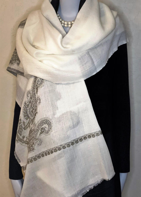 CASHMERE IN OFF-WHITE WITH THIN BLACK WEAVE - makersweave.com