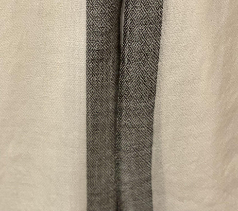SILK AND WOOL COLORED BORDER - OFF WHITE AND BLACK - makersweave.com